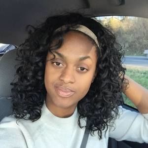 Meet your Posher, Nakia